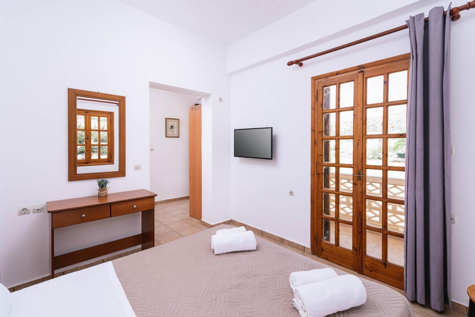 Matala Bay Hotel & Apartments Room photo